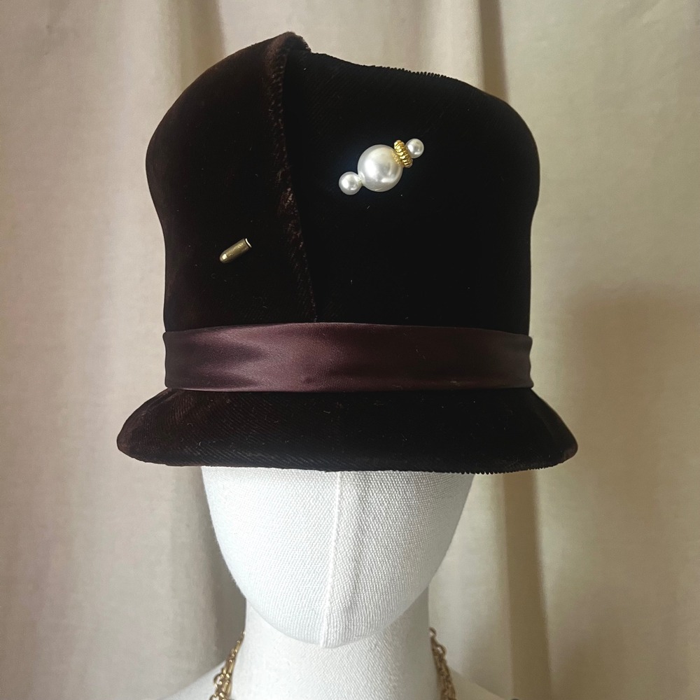 Vintage 1960s Brown Velvet Pillbox Hat Pearl Stick Pin Cocktail Hat Small